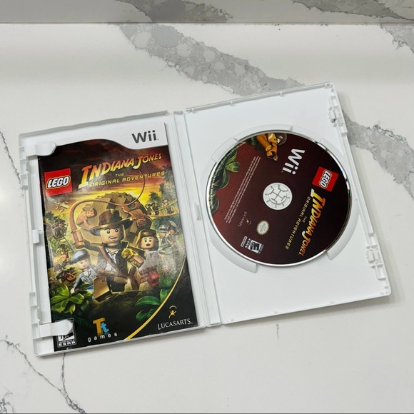 LEGO Indiana Jones: The Original Adventures - Nintendo Wii - Picture 3 of 3
